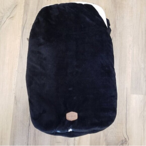 JJ Cole Bundle Me Car Seat Cover Black Faux Sherpa Lining Cozy Warm Winter - Picture 2 of 10